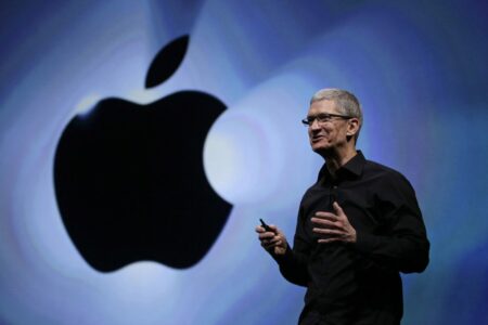 被問到是否推出蘋果加密貨幣時，蘋果CEO表示不會