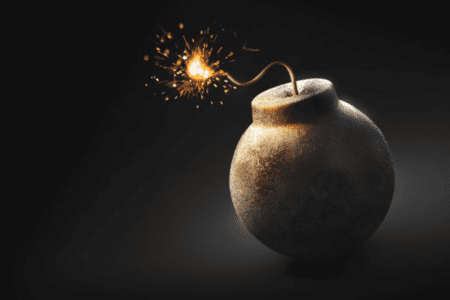 你是不是也擔心過加密貨幣市場的這三個隱形「炸彈」？