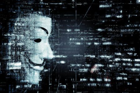 馬斯克、比爾蓋茲、總統候選人拜登等重量級大咖推特遭駭，散播比特幣釣魚訊息