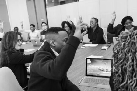 揭開明星 DeFi 協議治理的夢想、現實與可能演進方向