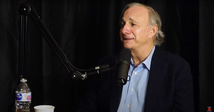 橋水基金創辦人 Ray Dalio 對 NFT 感到好奇，不認為比特幣將達到 100 萬美元
