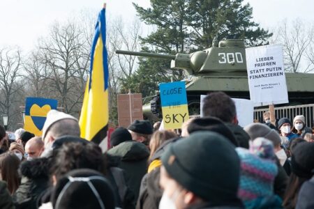 烏克蘭將以 NFT 記錄俄羅斯入侵歷史，數位轉型部副部長：NFT 將會像一座烏俄戰爭博物館