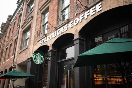 星巴克宣布將在今年推出 NFT，並計劃以快速、低成本的區塊鏈技術為基礎發展 Web3 數位社群