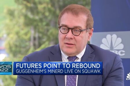 資管巨頭古根漢投資長：大多數加密貨幣都是垃圾，比特幣可能會跌至 8,000 美元