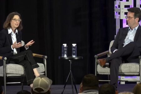 富達 CEO 看好加密貨幣長期基本面，透露曾計劃讓富達參與比特幣挖礦