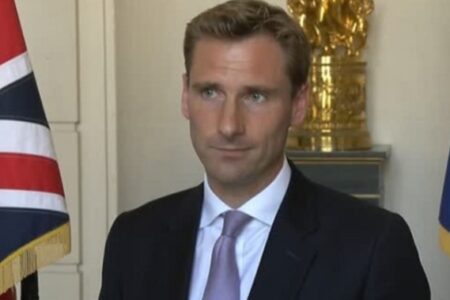 英國科技大臣希望英國成為全球加密貨幣中心，同時對數位資產的潛在犯罪用途提出警告