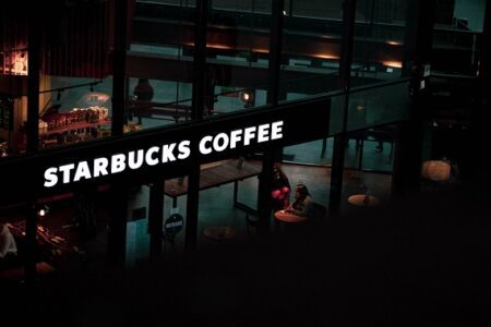 星巴克將於 9 月公布 Web3 創新計劃，擬將推出數位收藏品並擴大生態獎勵系統