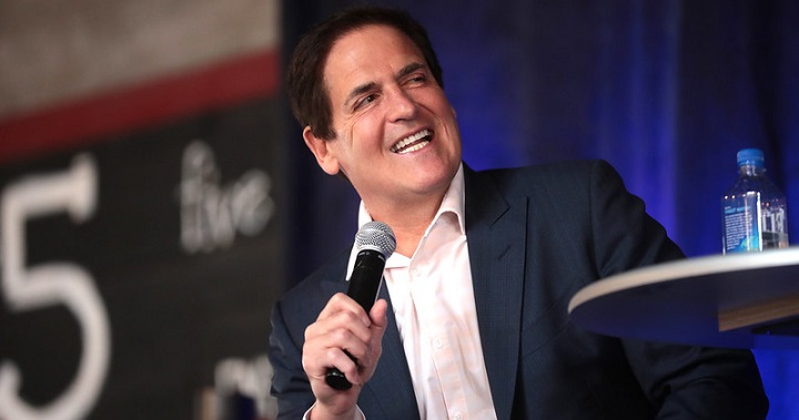 NBA 獨行俠隊老闆 Mark Cuban 稱：在元宇宙買土地很蠢、狗狗幣比 Cardano 有更多潛在應用