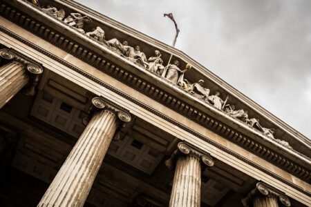 幣安證實正在與多個監管機構合作而無法提供 FTX 相關細節，回應英國國會議員的質疑