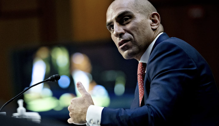 美 CFTC 主席 Rostin Behnam 將在川普就職當天卸任,警告加密貨幣監管存在缺口