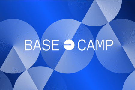 Coinbase 為開發者推出教育平台 Base Camp；Uniswap 社群提議將 V3 部署至 Base 網路