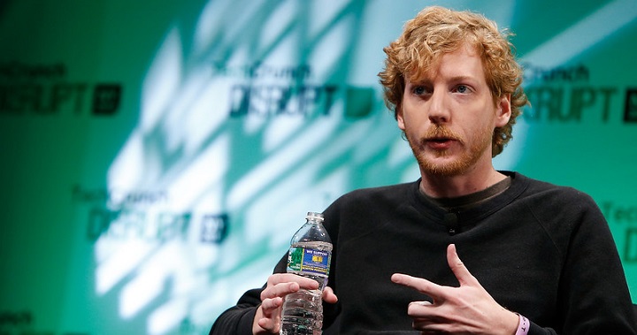 GitHub 創辦人致創業者：謹慎控制開支，全心投入產品構建