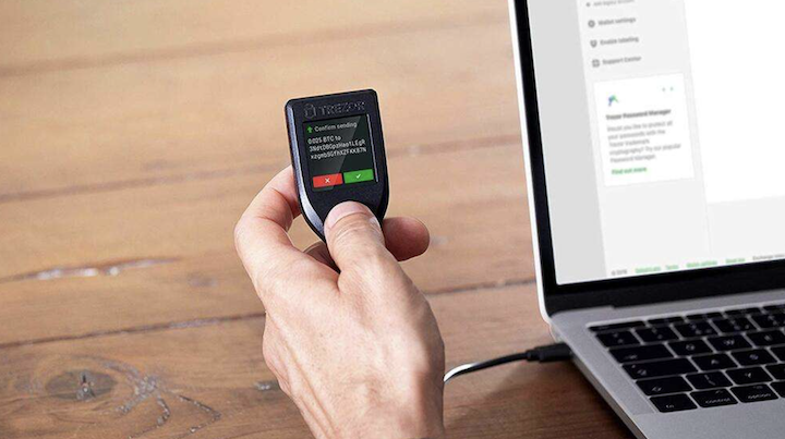 網路安全公司示範如何破解 Trezor 硬體錢包!開發商回應:問題不大