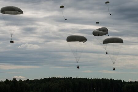代幣空投吸引人但留不住人！多數項目發幣後用戶數量直線下滑