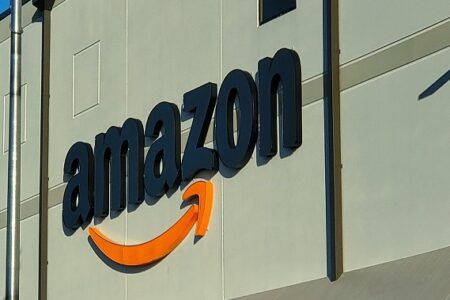 亞馬遜宣布 AI 巨額投資計畫，2025 年資本支出將超過 1000 億美元