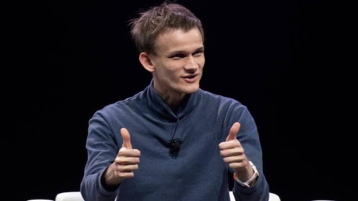 數位時代成為民主政治的絆腳石!以太坊創辦人 Vitalik 分享區塊鏈如何從中發揮作用