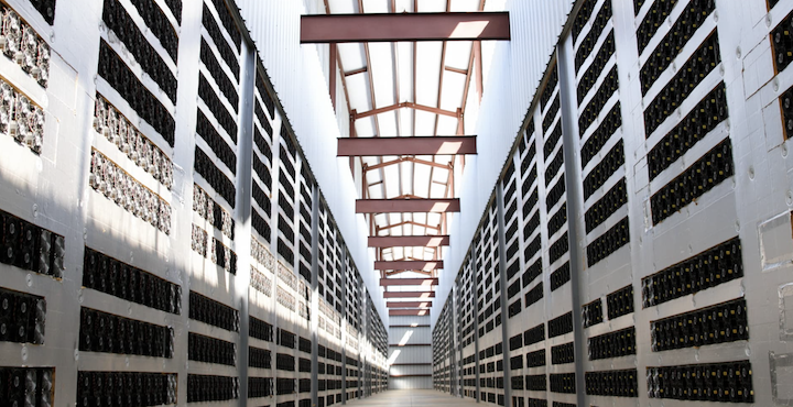 摩根大通：行情與減半影響比特幣礦業股營收，轉型 AI 業務也難補回