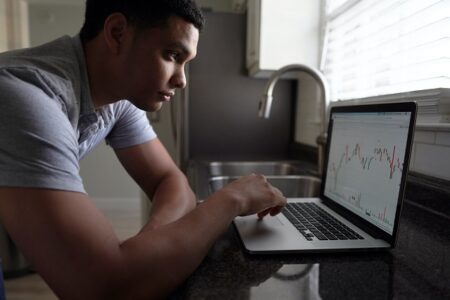 交易離場藝術：業餘者關注能賺多少，專業人士關注能虧損多少