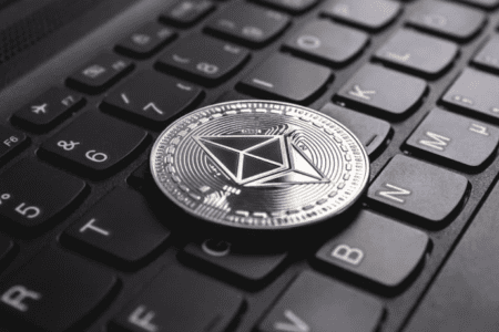 以太坊質押隊列出現黃金交叉：退出降溫、進場需求升溫