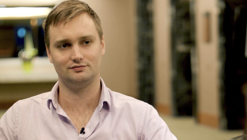 MakerDAO 聯合創辦人炒迷因幣賺錢後回購 MKR，社群讚嘆：有格局！