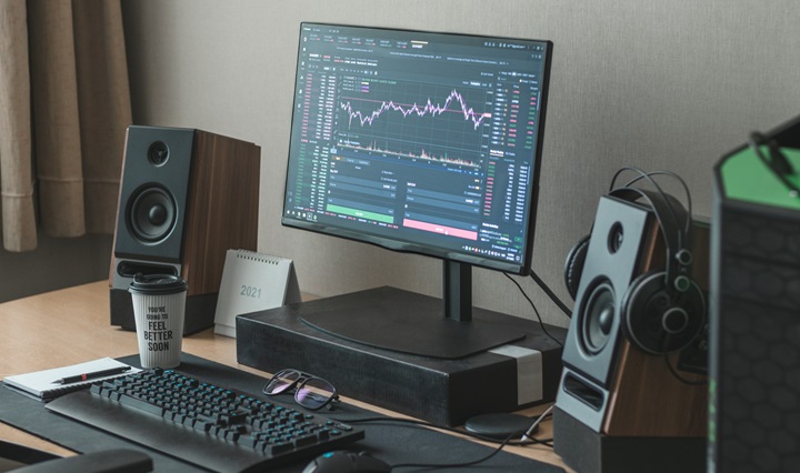 加密 KOL 推文影響研究:短期喊單效應明顯,跟單 1000 美元一個月後平均產生 79 美元虧損