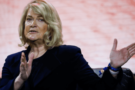 Fox Business：共和黨參議員計劃在比特幣 2024 大會上宣布「比特幣戰略儲備」法案