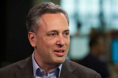 白宮 AI 與加密沙皇 Sacks：穩定幣法案有望迅速釋放數兆美元國債需求