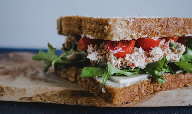 鏈上交易員交易 73 萬 USDC 縮水 97%！三明治攻擊還是特殊洗錢手法？