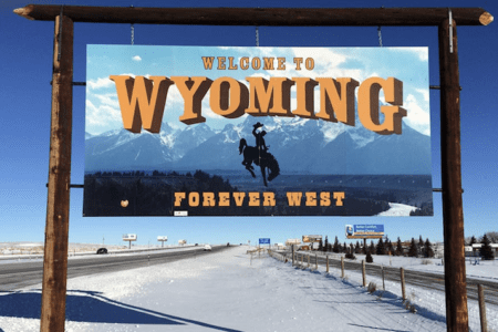 懷俄明州也即將發行「穩定幣」，由美國國債、現金和回購協議全額擔保