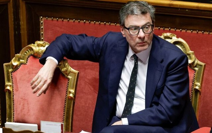 義大利經濟財政部長警告:美國穩定幣政策比關稅更具威脅