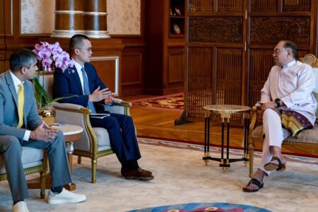 馬來西亞首相安華會見幣安創辦人 CZ，探討國家數位資產產業發展