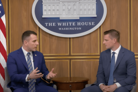 川普加密貨幣首席顧問：不排除使用關稅收入來擴增比特幣儲備