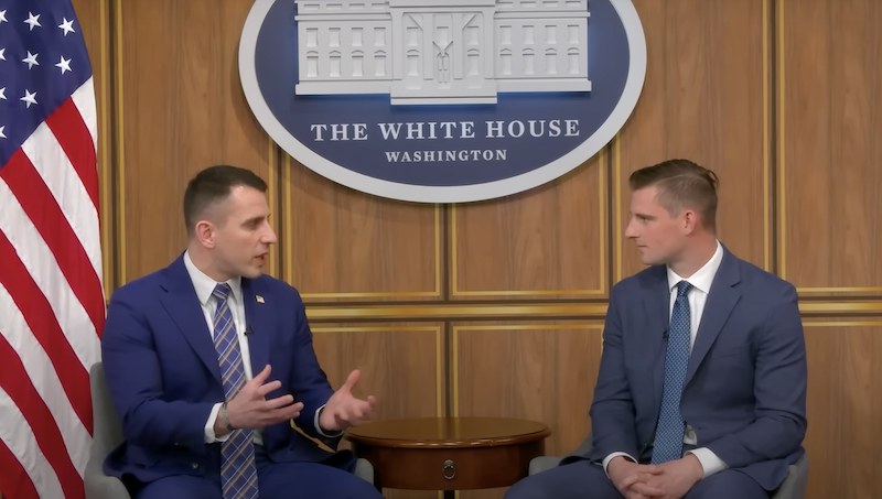 川普加密貨幣首席顧問：不排除使用關稅收入來擴增比特幣儲備