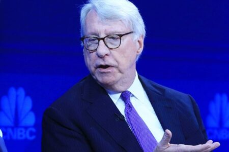 傳奇空頭 Chanos 重申放空 Strategy，諷 Michael Saylor 為「出色的推銷員」