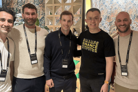 WLFI 穩定幣 USD1 成阿布達比 20 億鎂幣安投資媒介，與川普深度綁定引爆政壇爭議