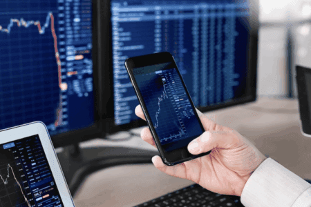 高槓桿「內幕哥」一天遭強平 5 次！鐵頭做空不平倉，有何打算？