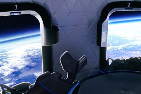 藍色起源與 Shift4 合作，接受加密貨幣支付太空旅行服務