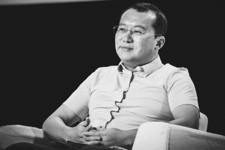 OKX 創辦人趁亂狠批幣安「扶持迷因幣拖垮行業」，社群反問：X Layer 能讓用戶賺錢？