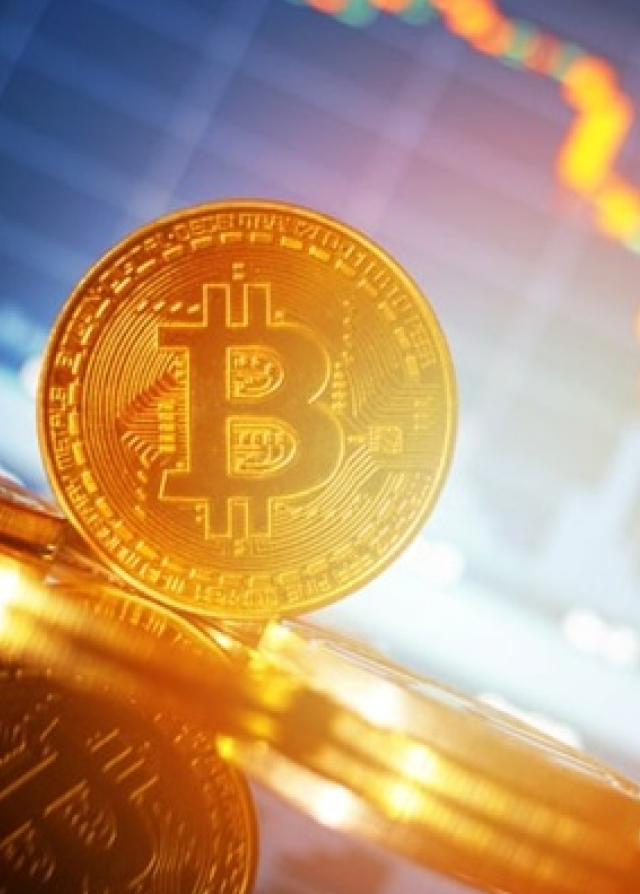 比特幣跌破 86,000 美元！宏觀不確定性壓頂；分析師：短期難現明確方向