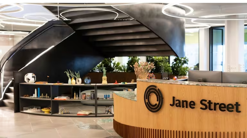 訴狀揭關鍵交易時間線，簡街資本被指在 UST 崩盤前夕大額拋售